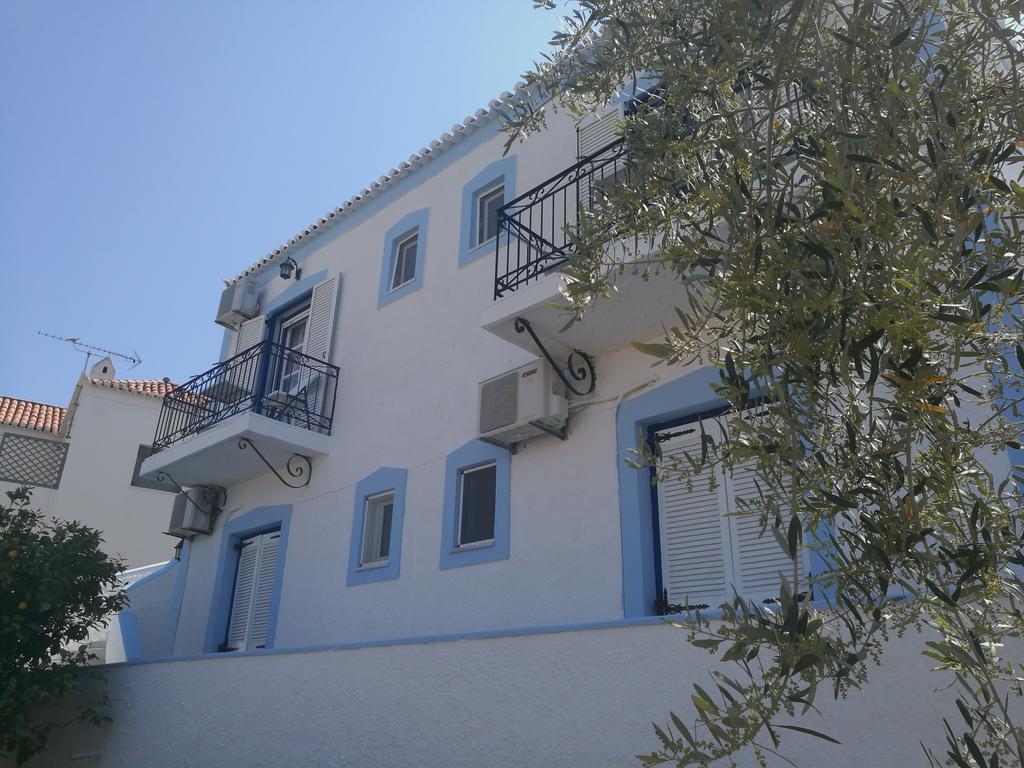 Villa Metaxa Spetses Town Exterior photo